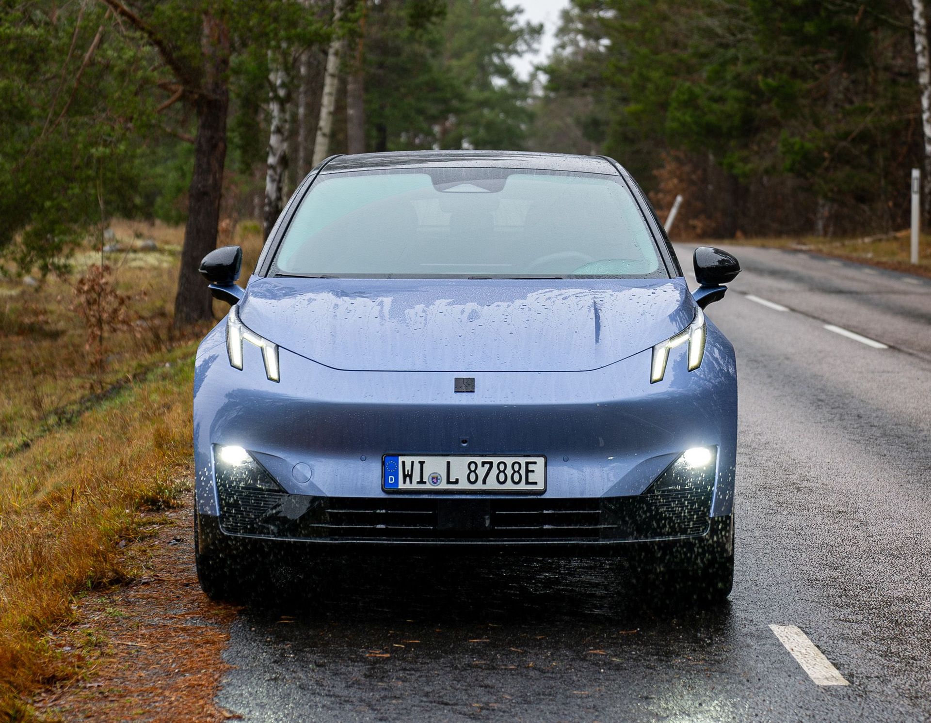 Bilen släckte strålkastare istället för läslampa