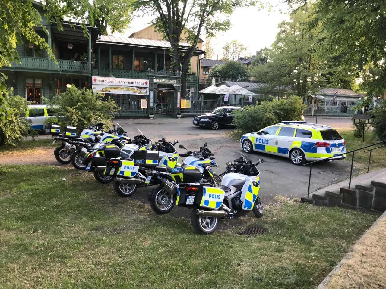 Regeringen föreslår att poliser ska få utbildningen betald