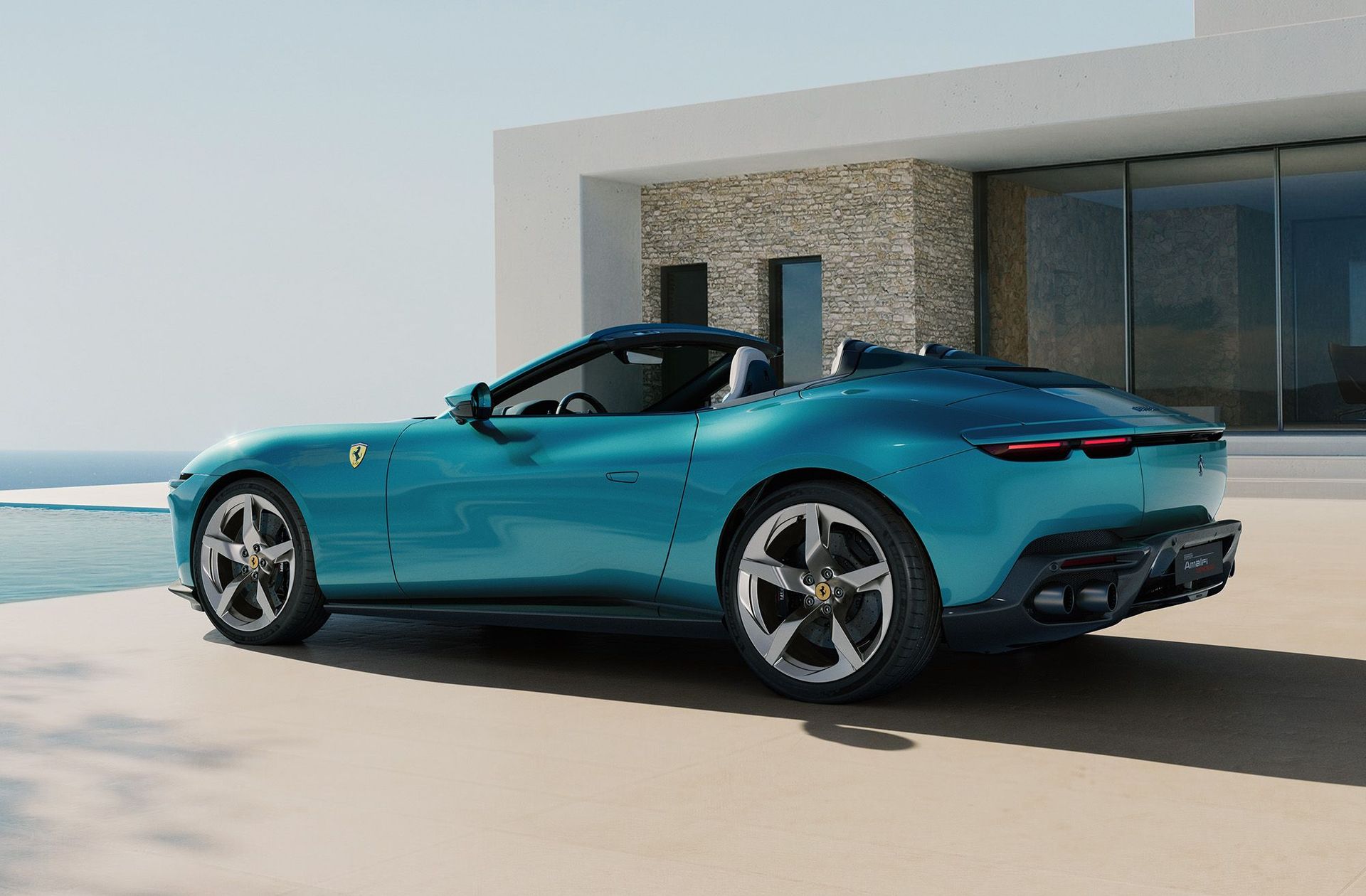 Ferrari Amalfi Spider öppnar taket på 13,5 sekunder