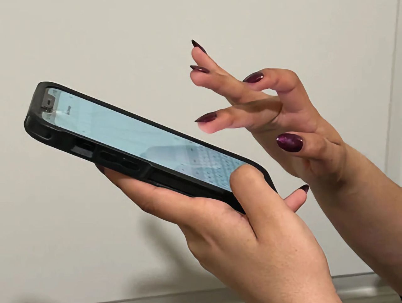 Nagellack gör om naglar till en stylus