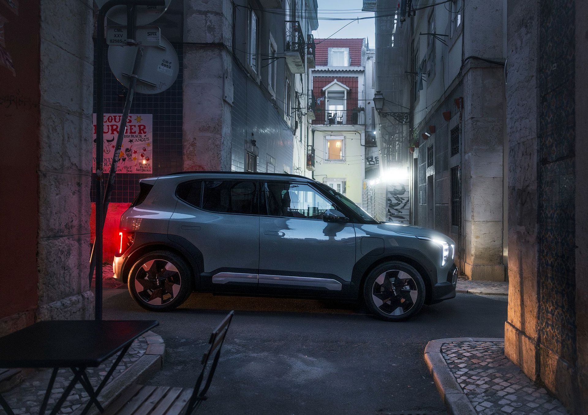 Vi har kört Kia EV2 i Lissabons trånga gränder