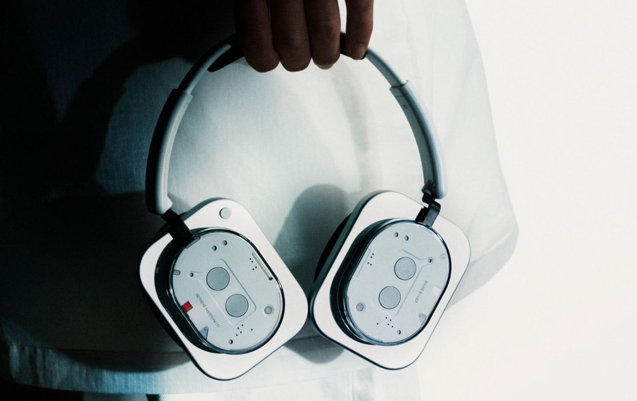 Nothing sägs utveckla smarta glasögon