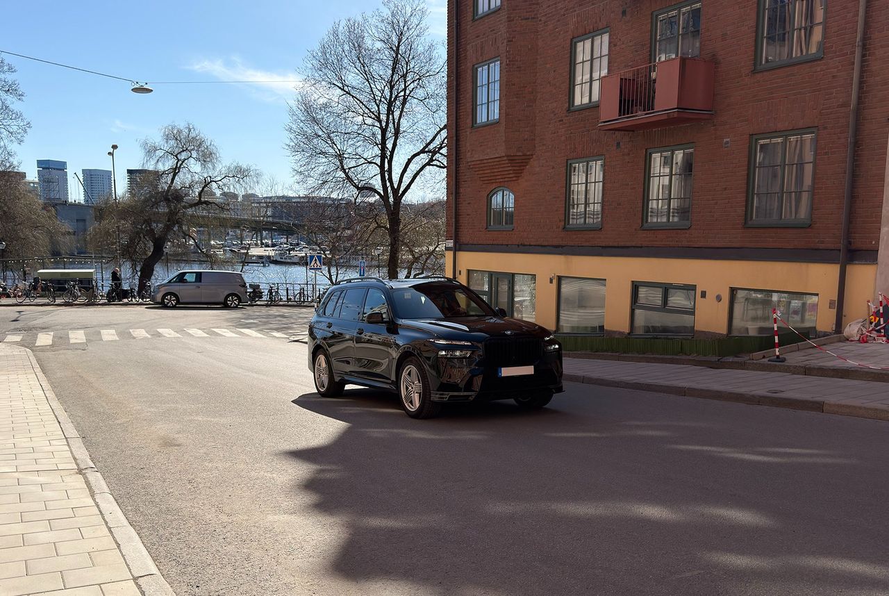BMW-ägare och Stockholmare värst i trafiken