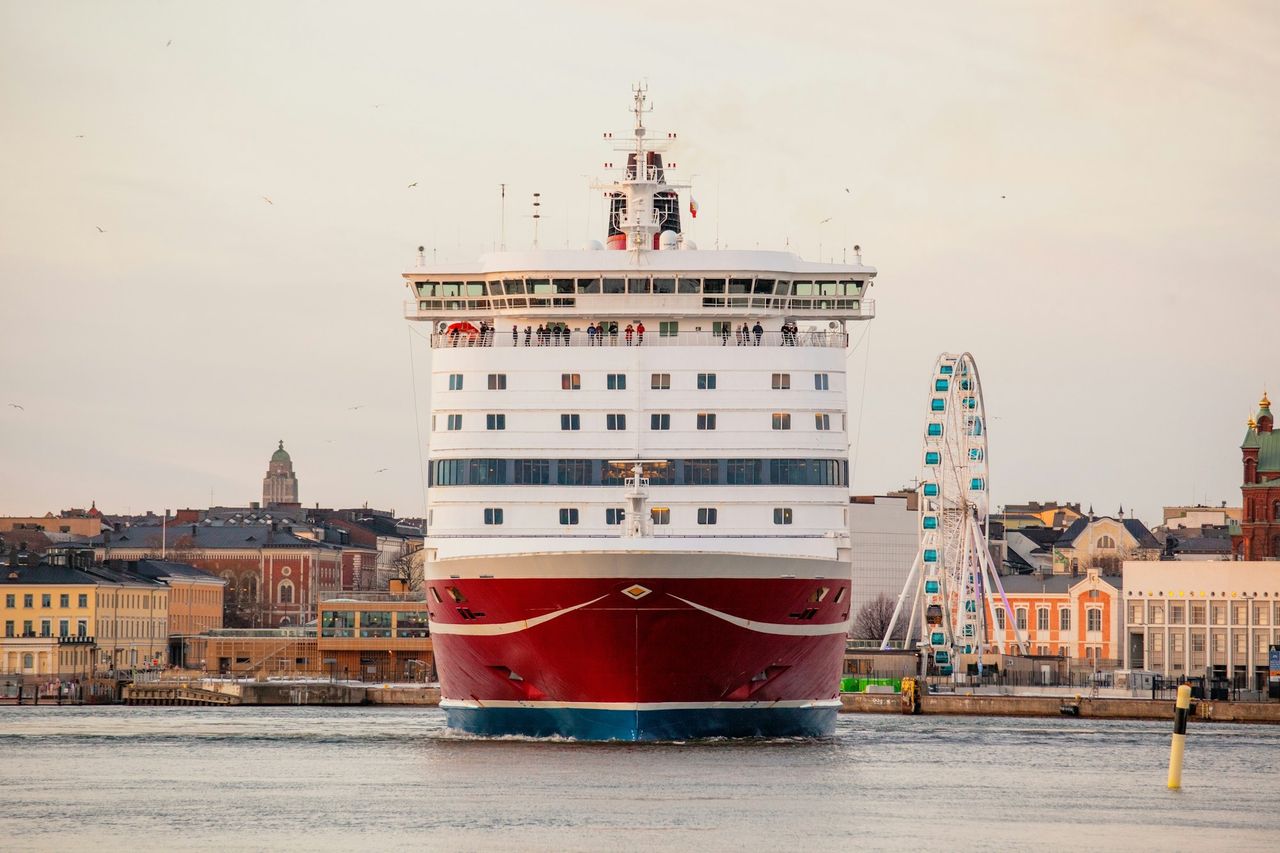 Viking Line sänker farten för att spara bränsle