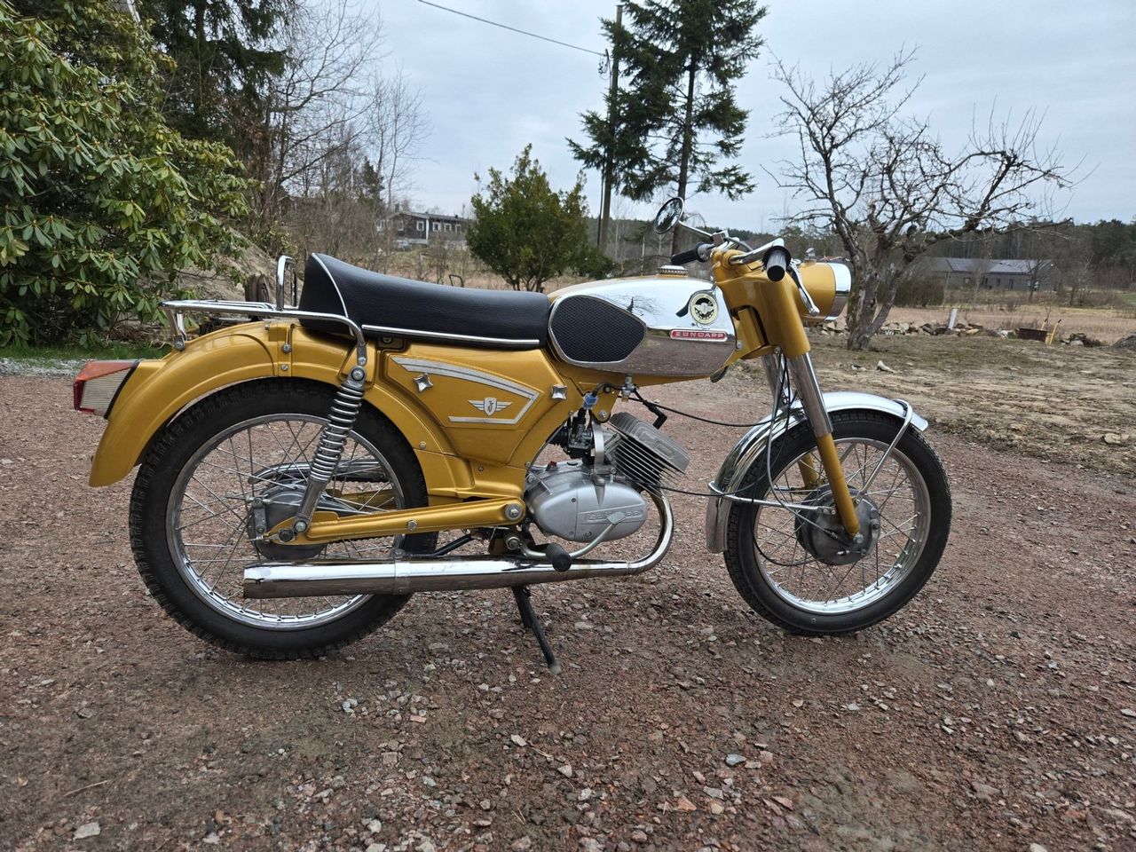 Det råder moppe-feber i Sverige