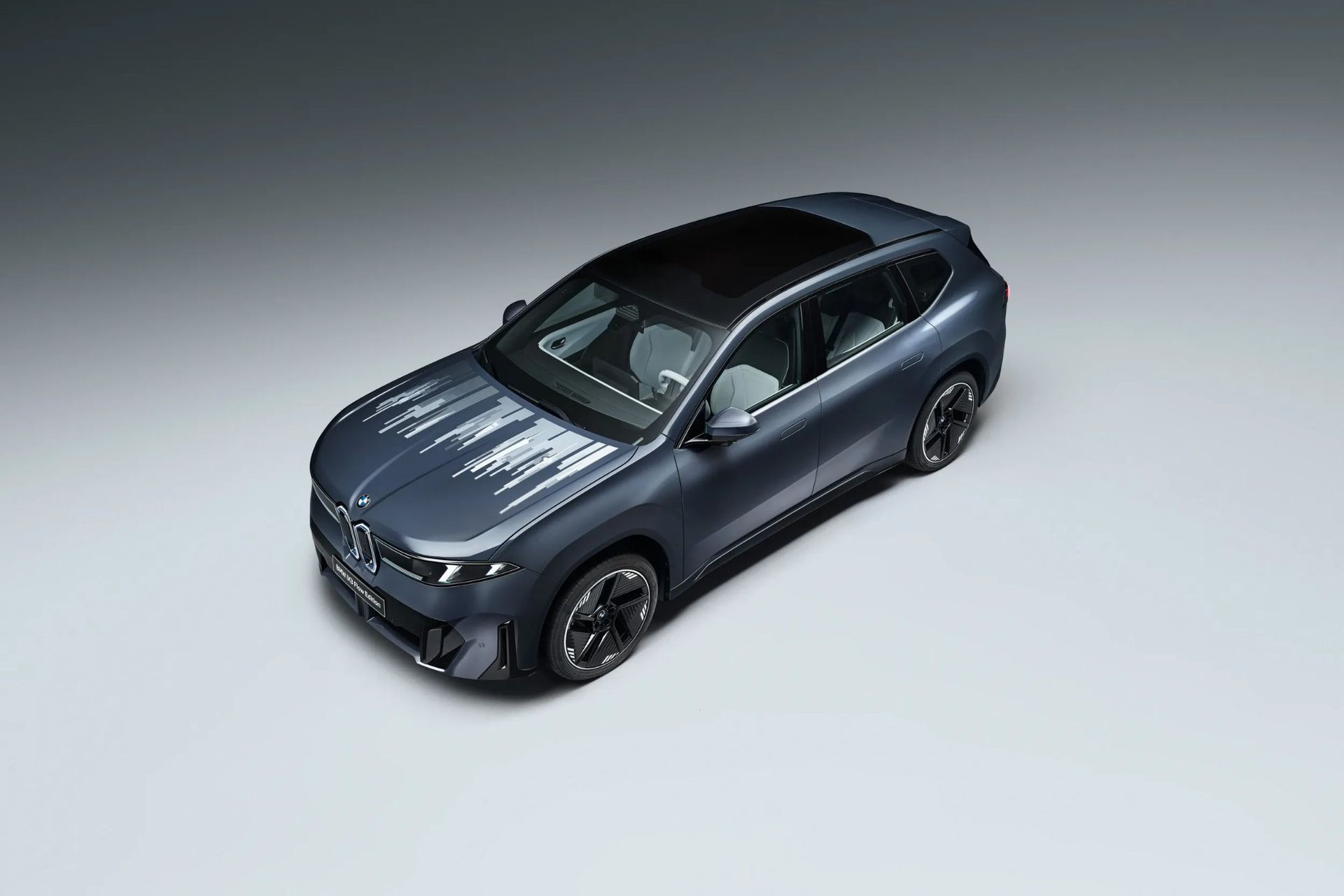 Vem vill inte ha en huv med e-ink-skärm?