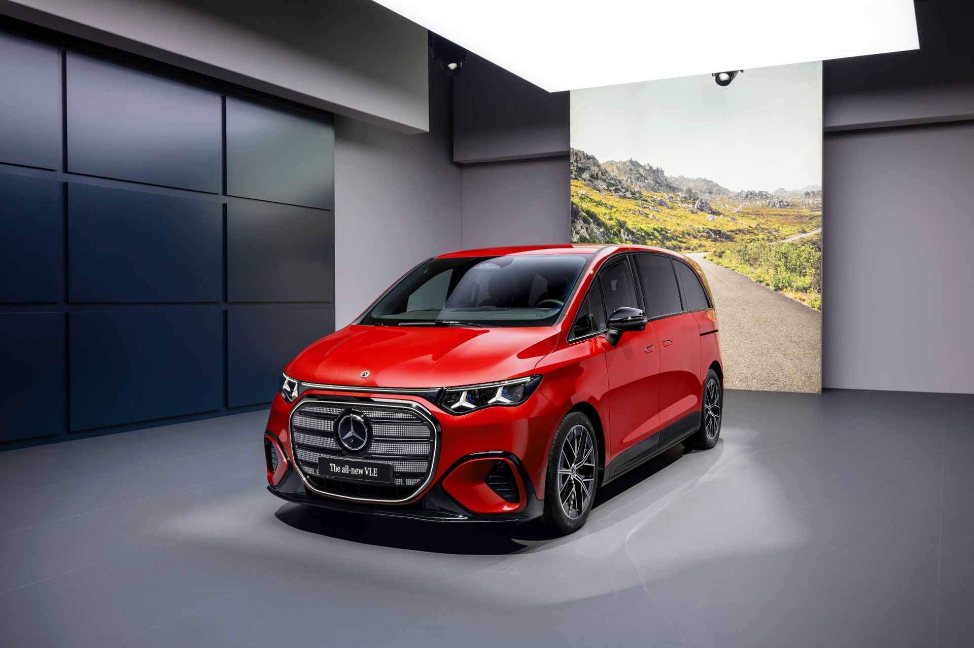 Mercedes presenterar prislappen på VLE