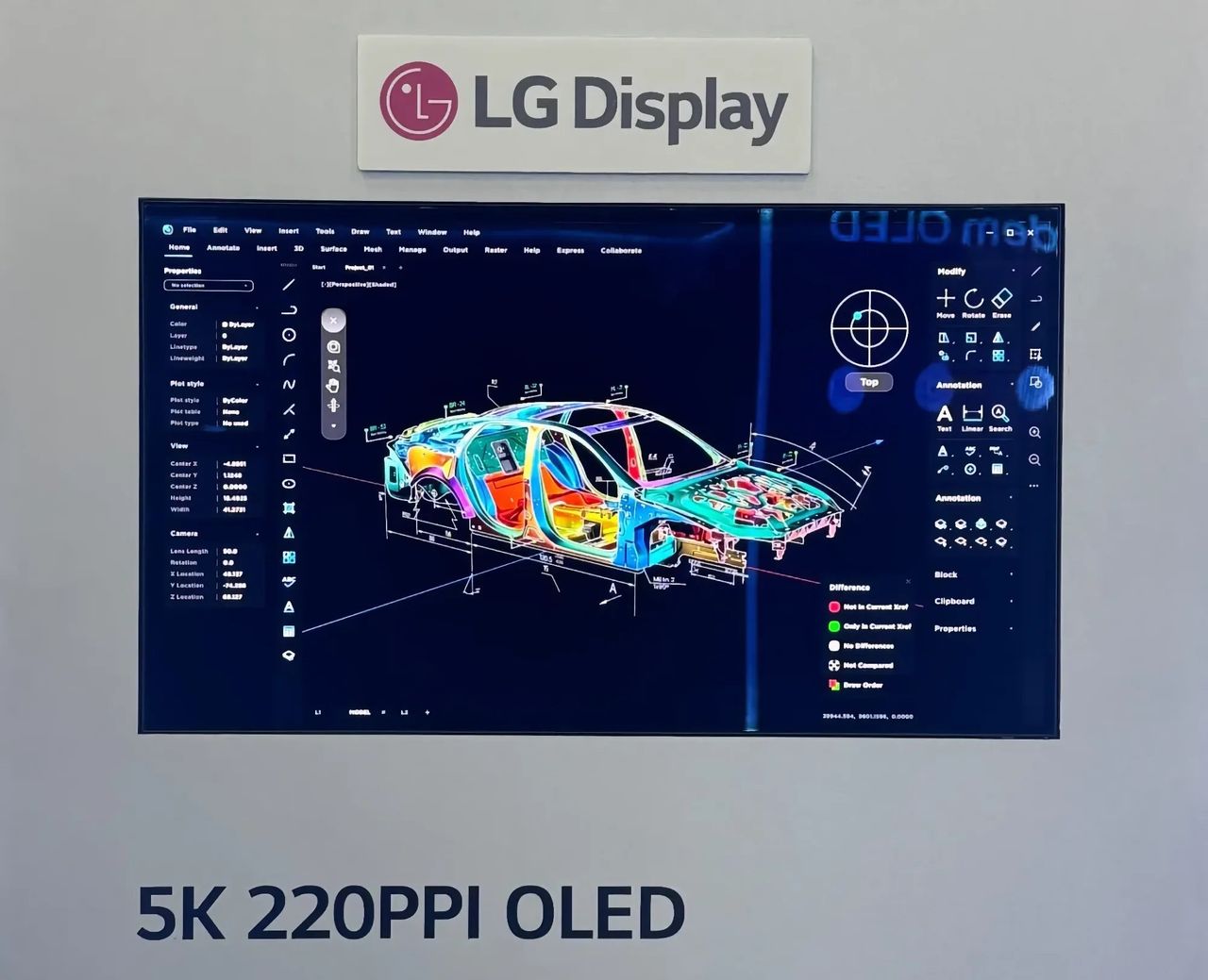 LG visar upp 27-tums 5K OLED