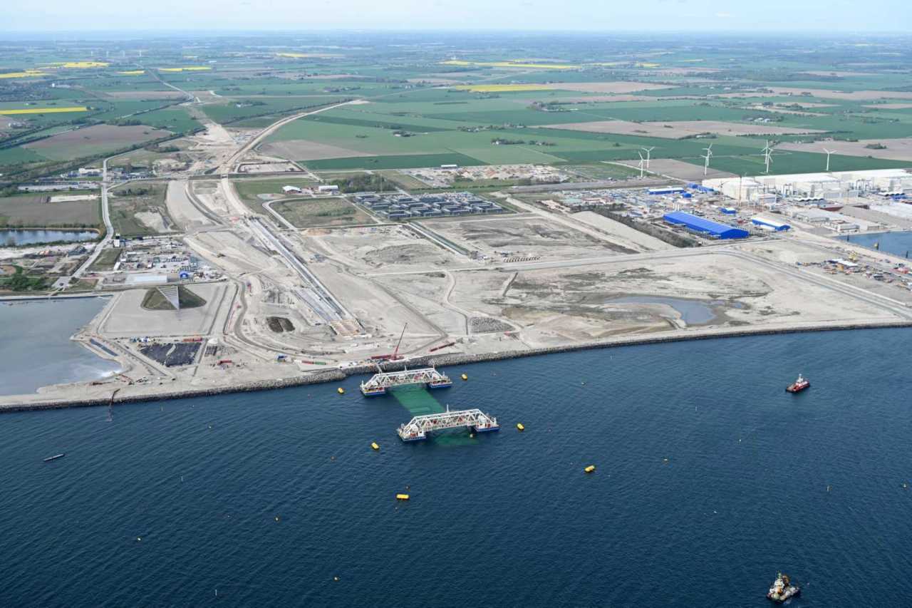 Första segmentet i Fehmarn Bält-förbindelsen nedsänkt