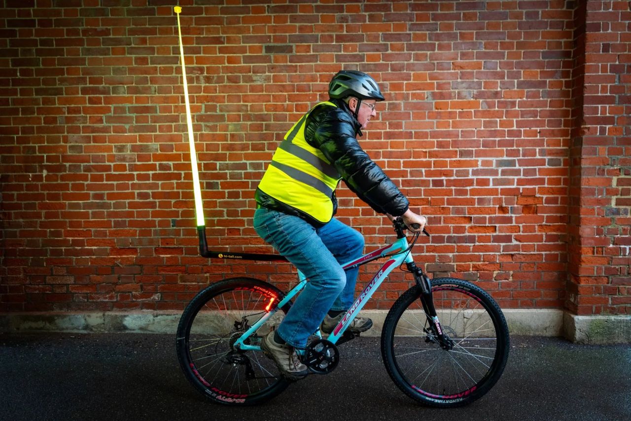 Hi-Tail hjälper cyklister att synas i mörkret