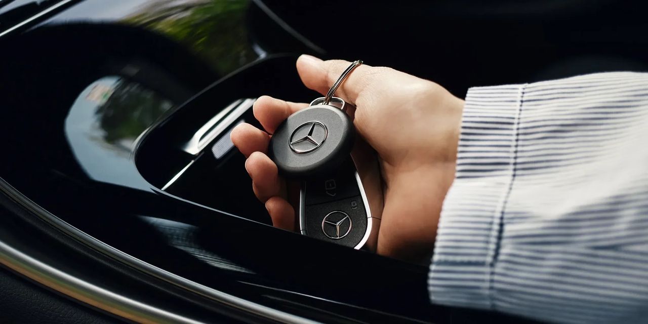 Mercedes-Benz släpper egen spårningsbricka