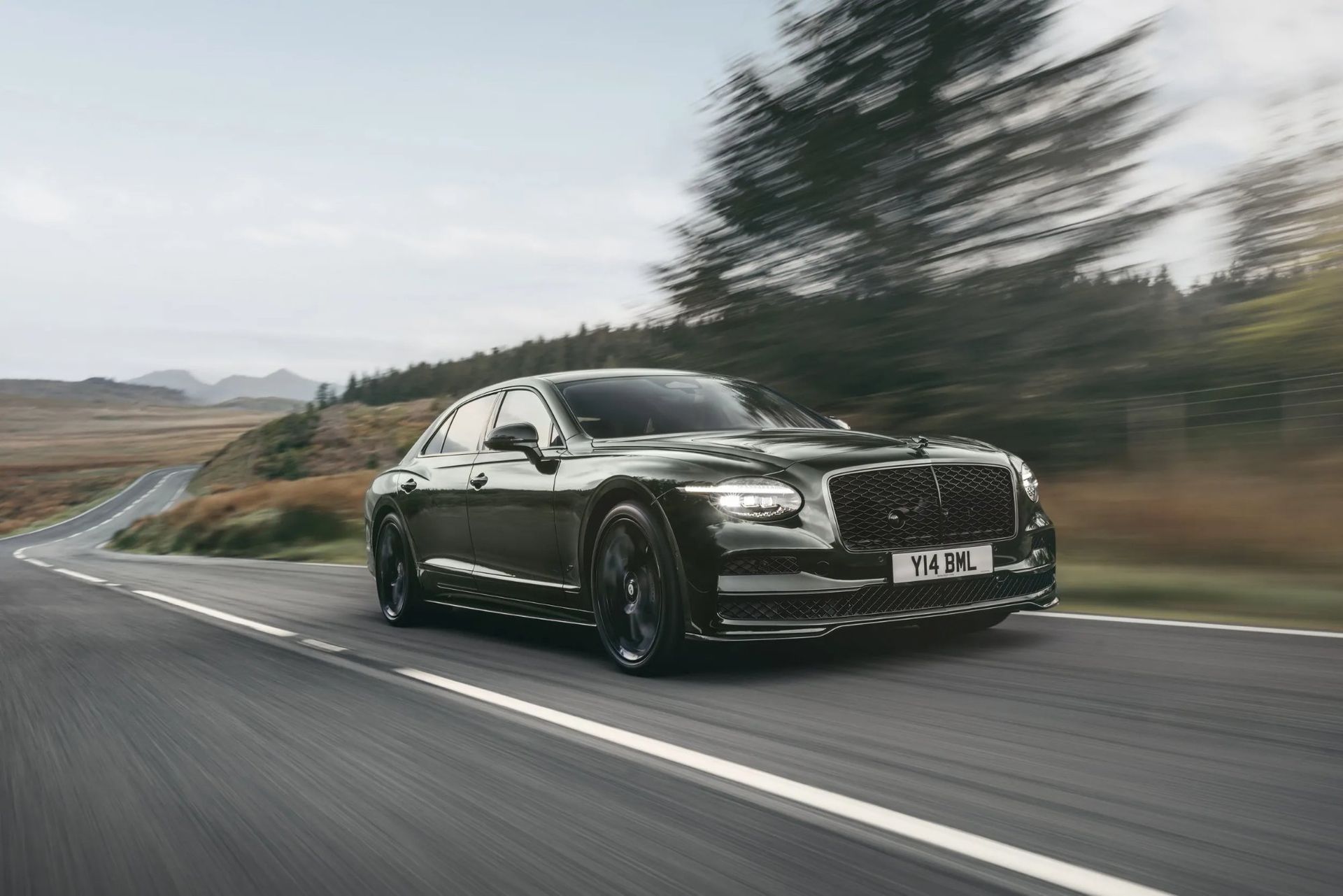 Bentley Flying Spur nu snyggare än någonsin