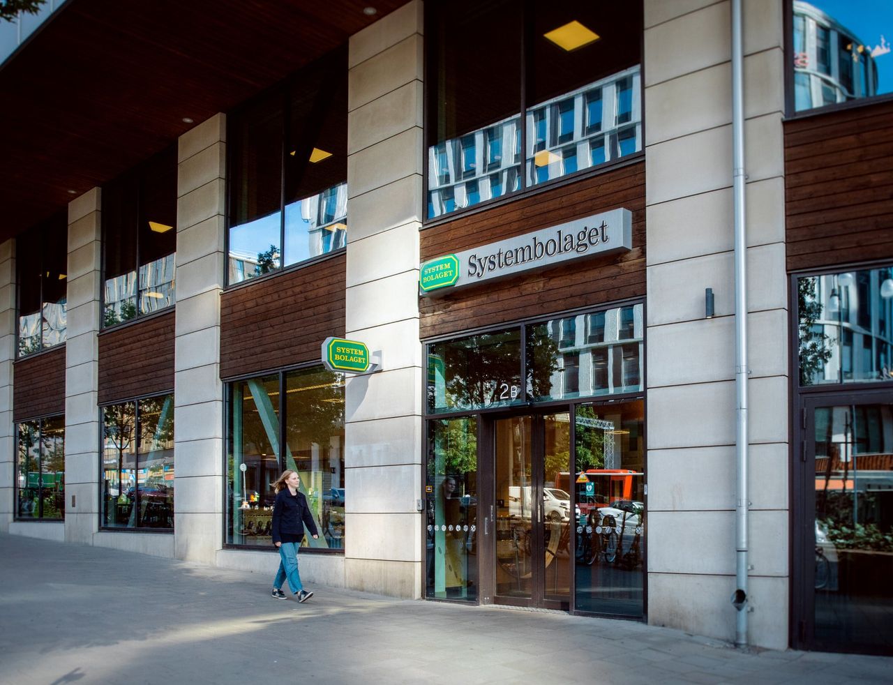 Moderaterna vill ha 18-årsgräns på Systembolaget