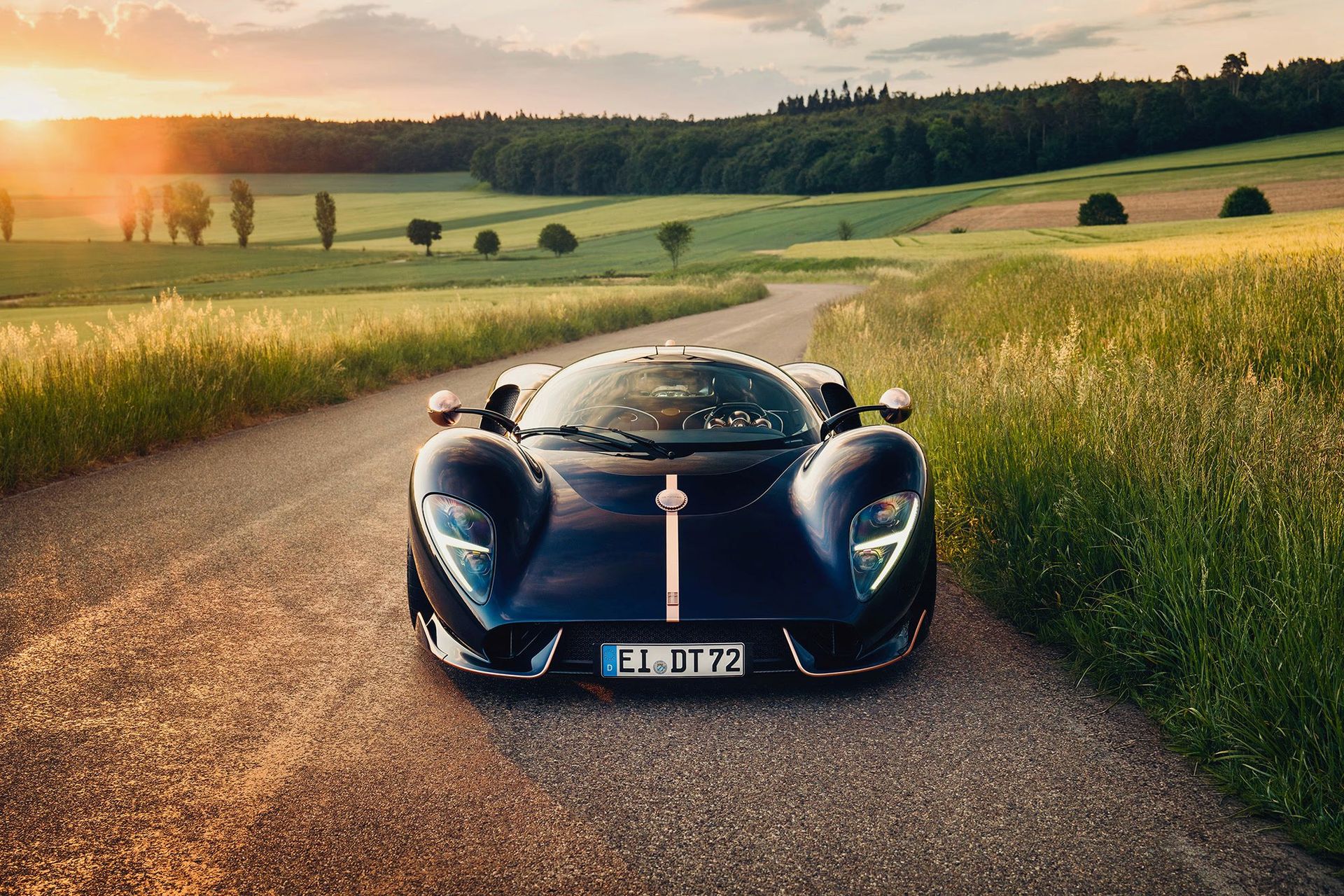 Första kundexemplaret av De Tomaso P72