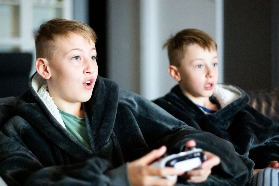 12-åring brände 23 000 kronor i spel