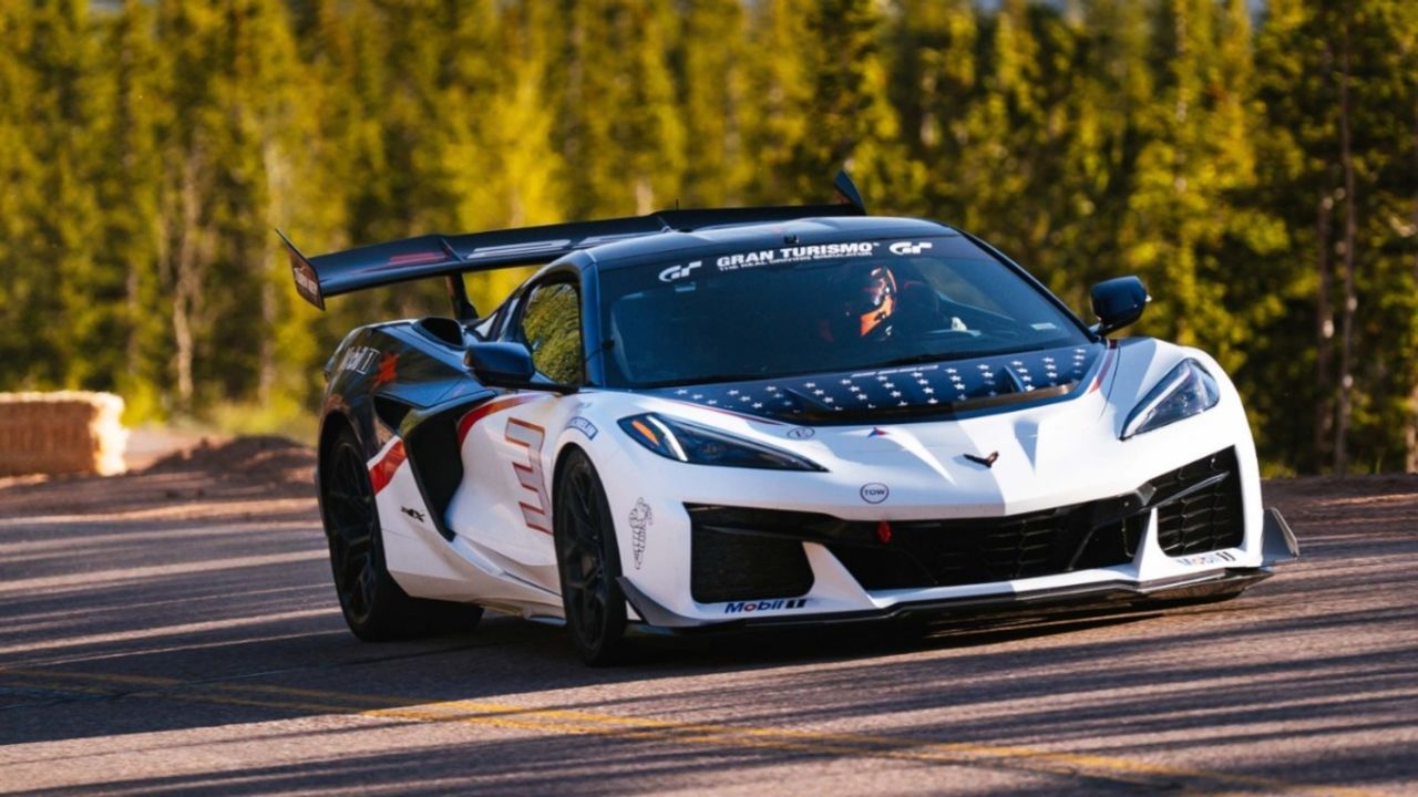 Corvette ZR1X satte nytt rekord på Pikes Peak