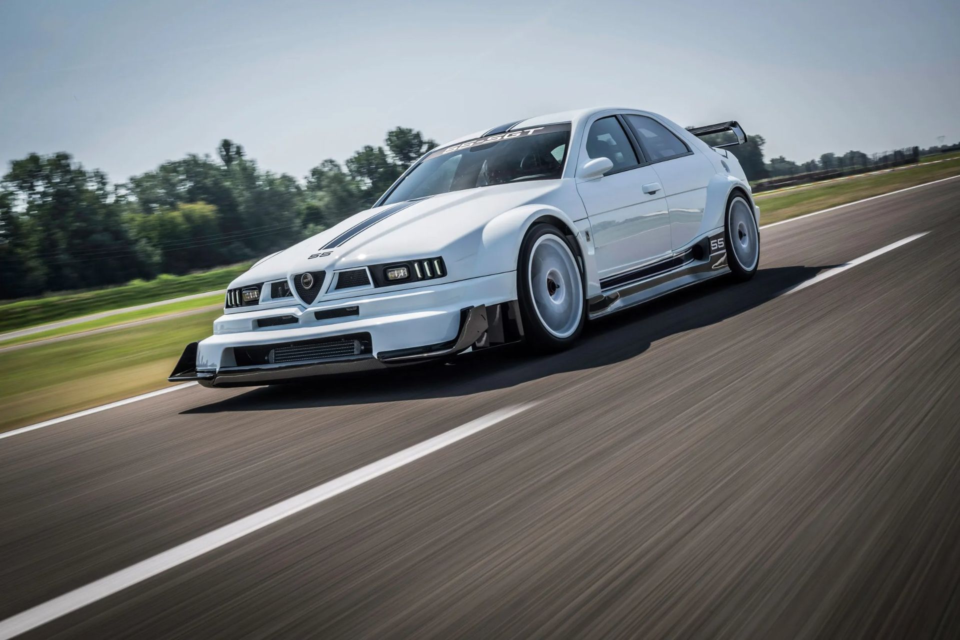 DTM-version av Alfa Romeo 155 återskapad