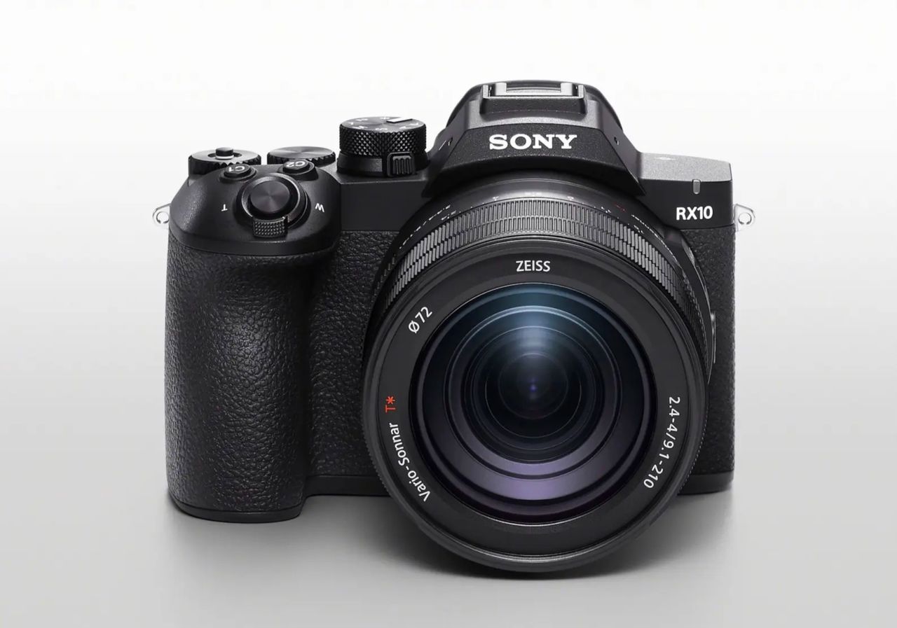 Här är Sony RX10 V