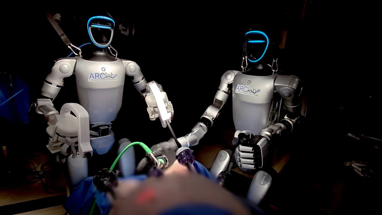 Humanoida robotar har genomfört operationer