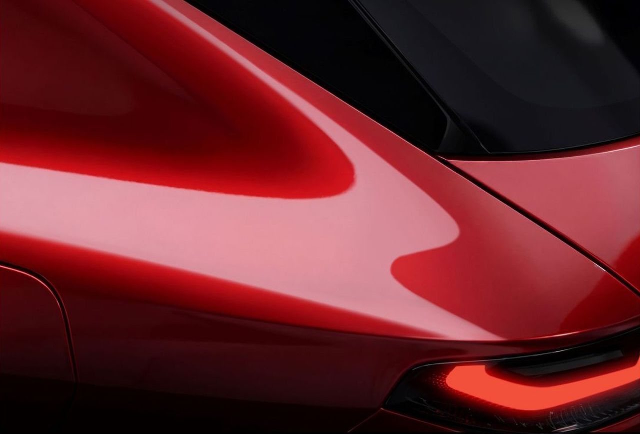 Alfa Romeo teasar ny SUV