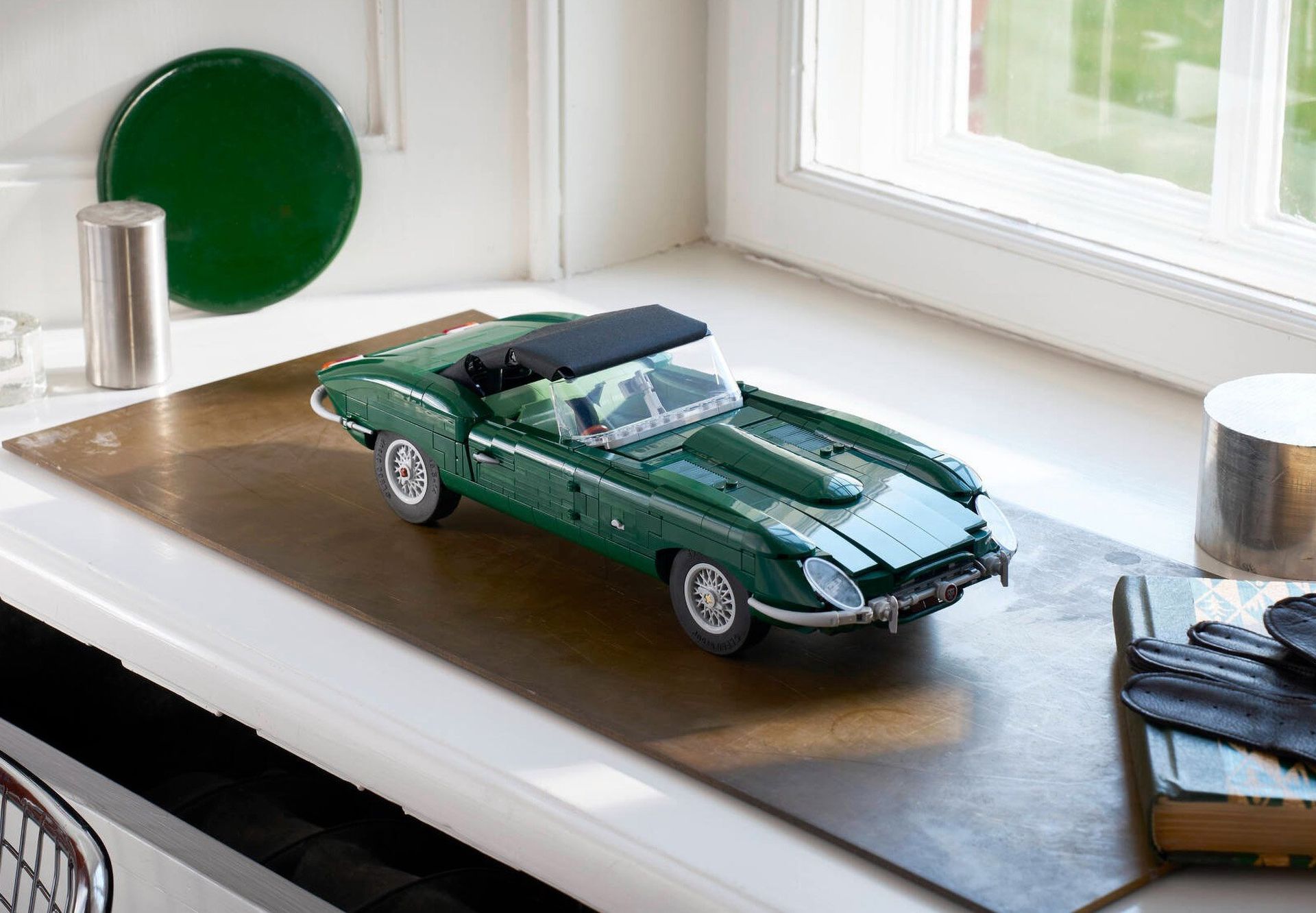Jaguar E-Type i Lego-form blev riktigt ful