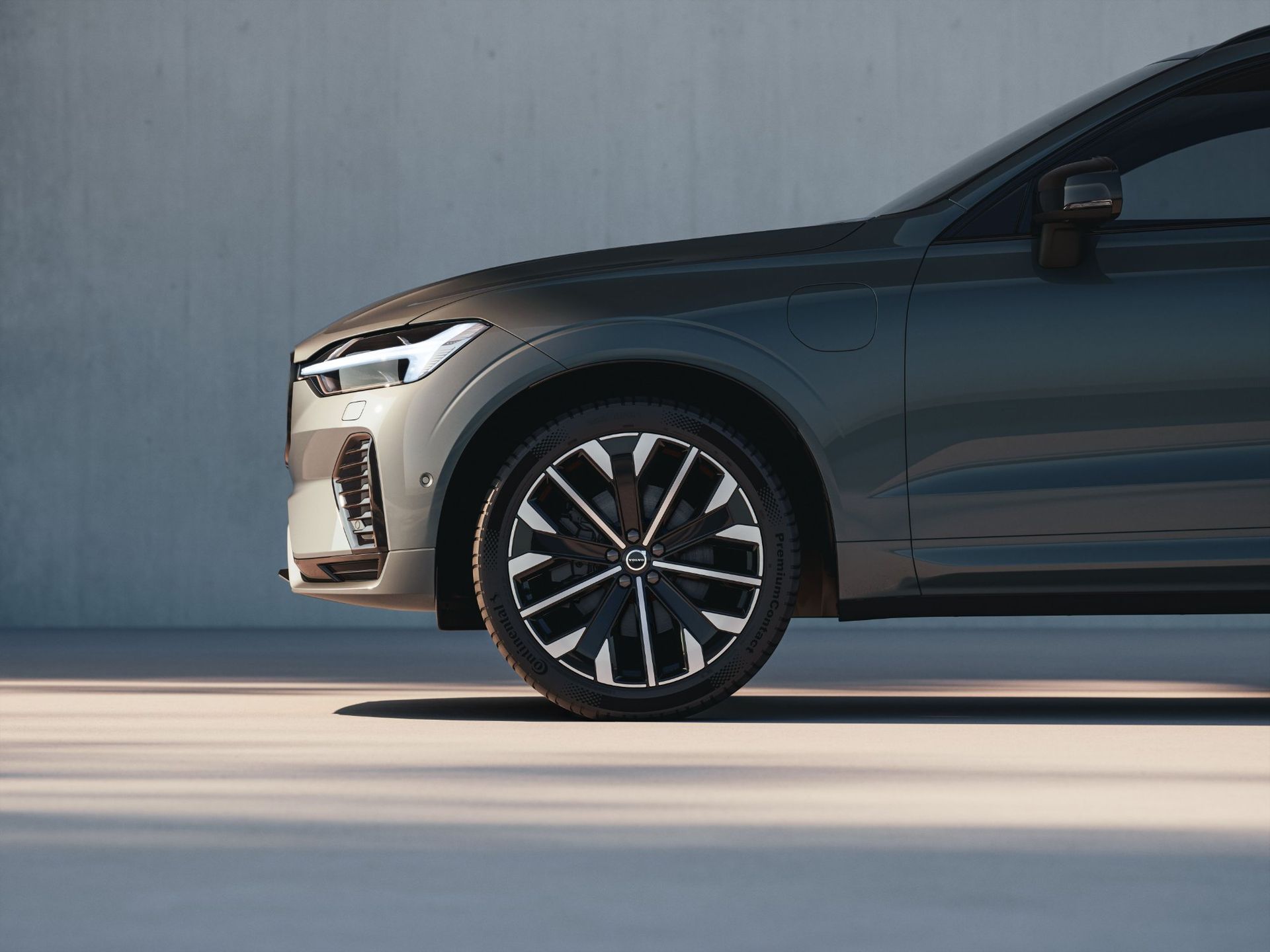 Nästa Volvo XC60 blir nästan en elbil