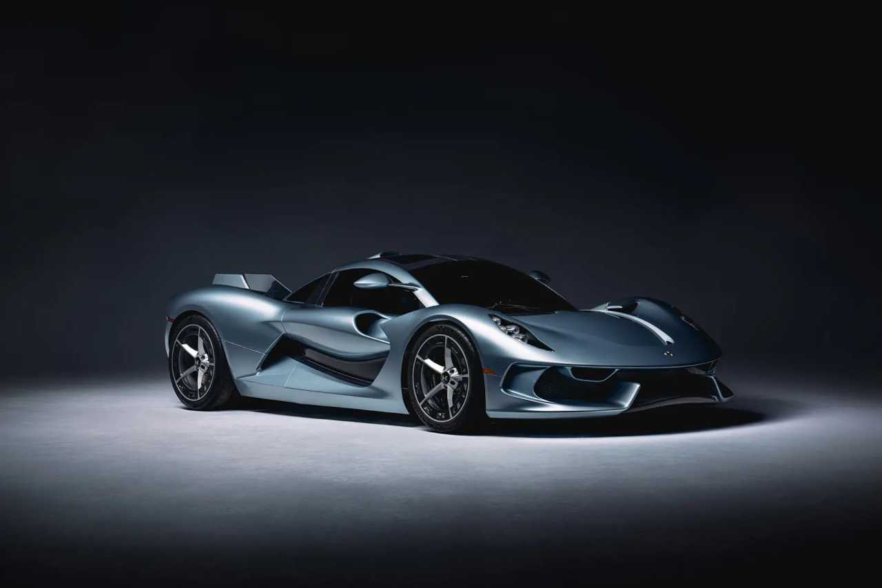 Hennessey presenterar nya superbilen Blackbird