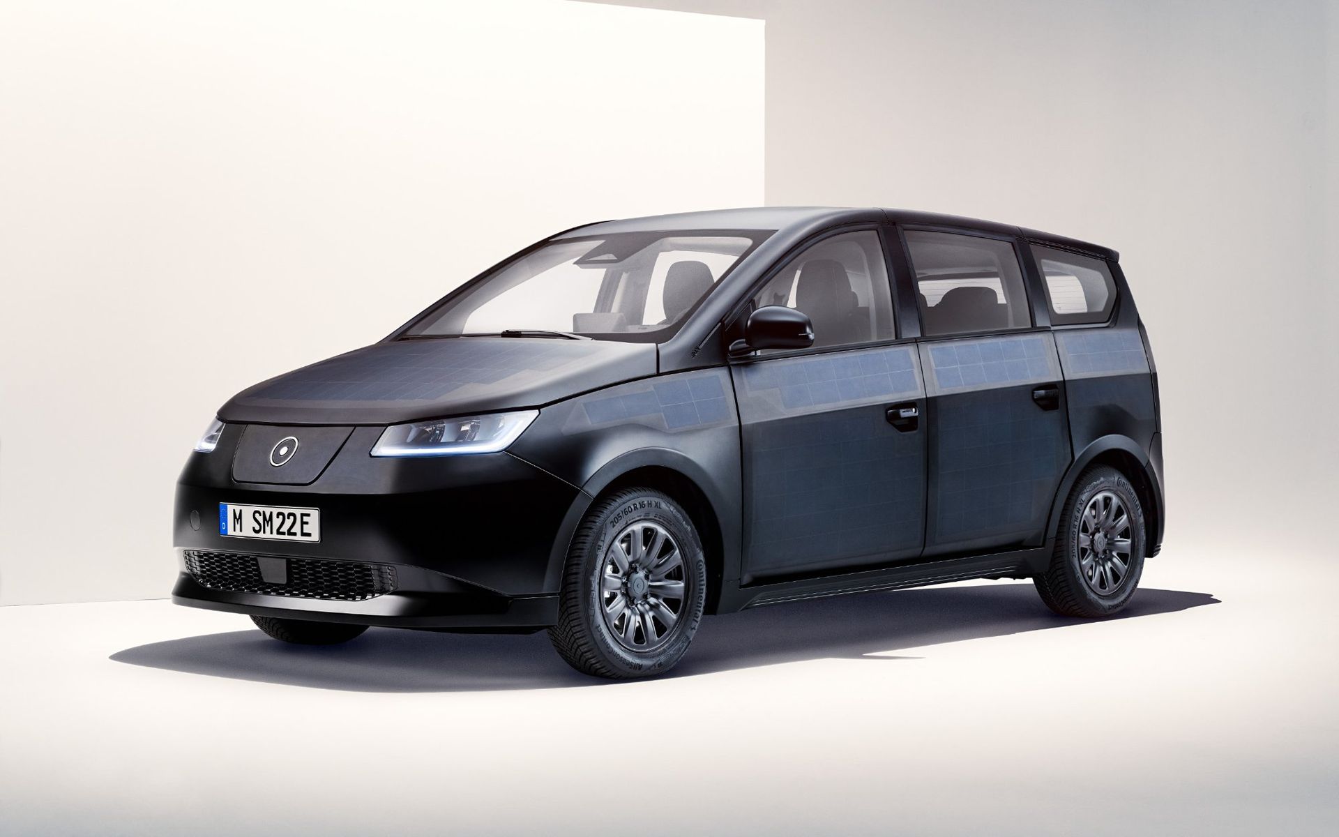 Sono Motors kastar in handduken på riktigt