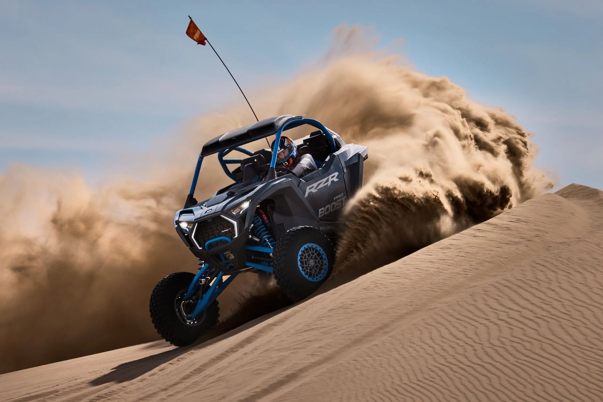 Polaris presenterar riktigt effektstinn RZR