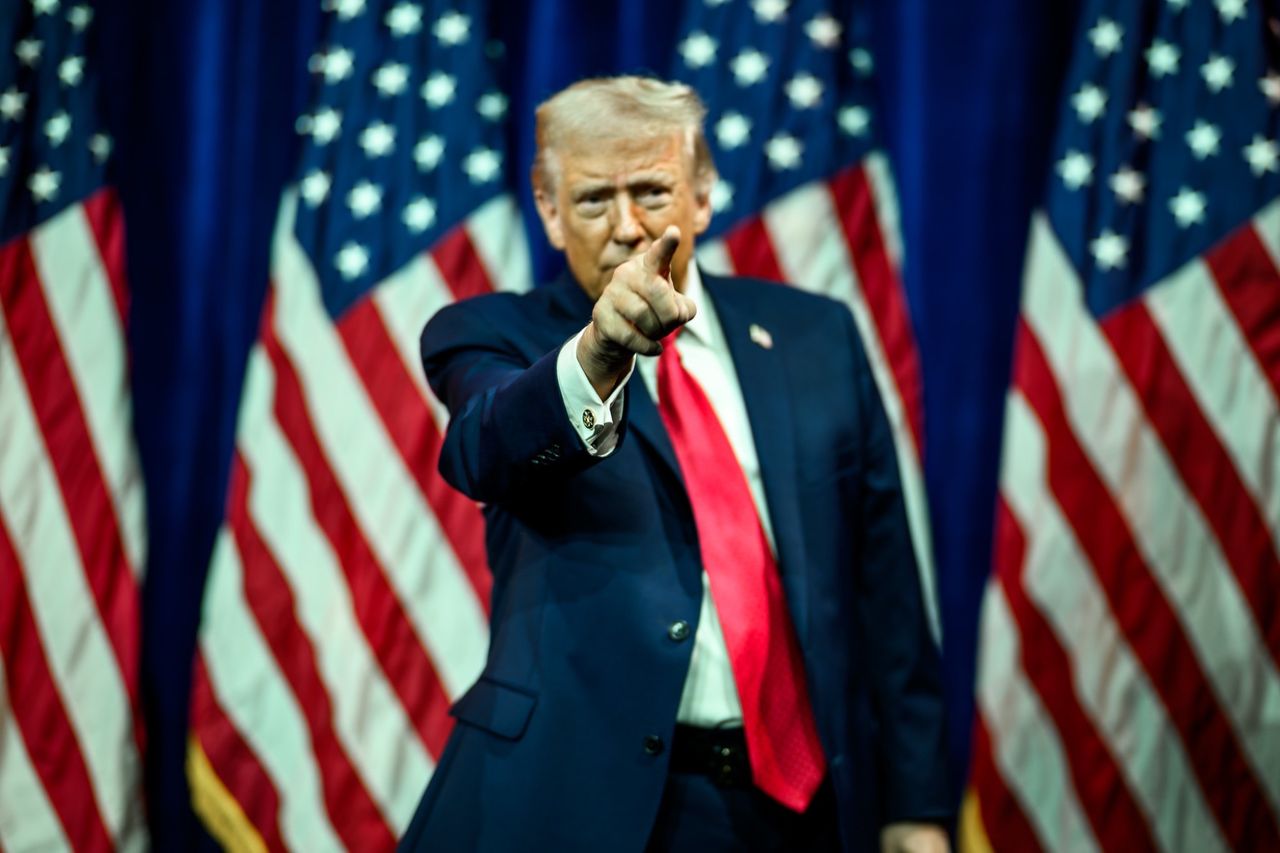 Donald Trump stäms för ny betaltjänst