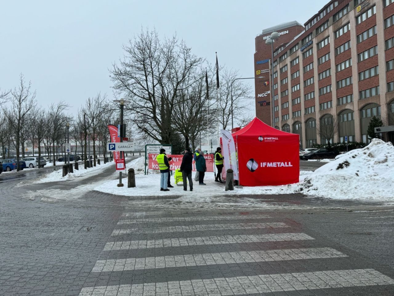 Tesla uttalar sig om den avblåsta strejken