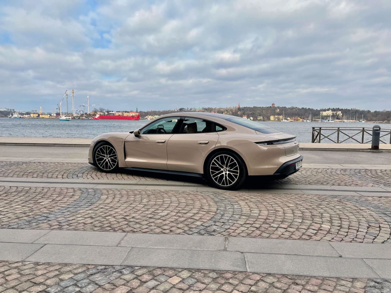 Porsche fasar ut Taycan 2030