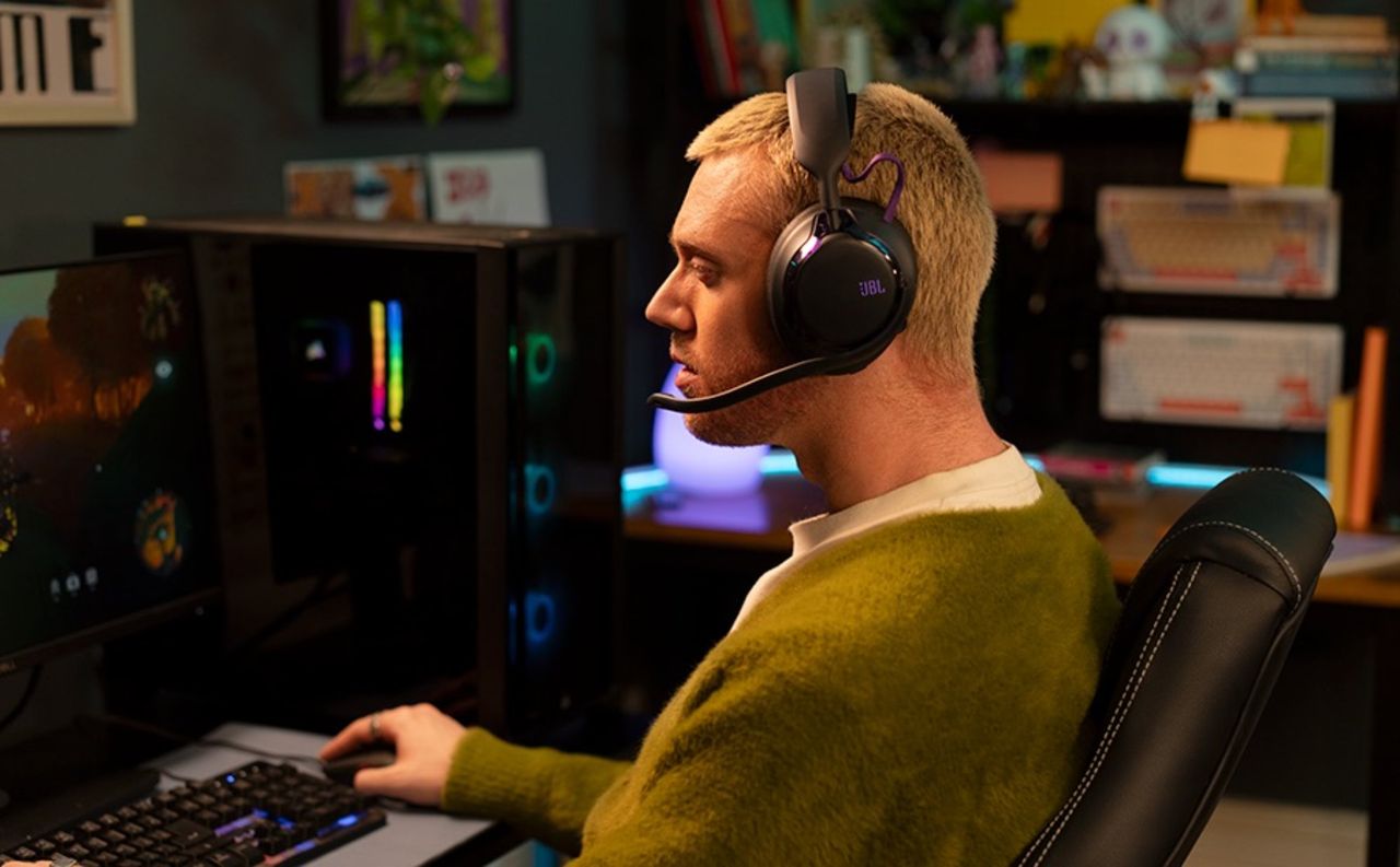 JBL fläskar på med nya gaminglurar