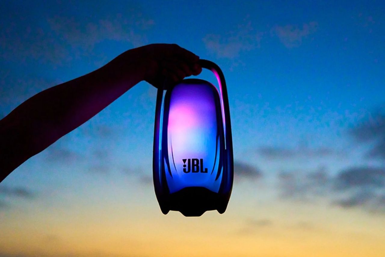 JBL släpper Pulse 6 