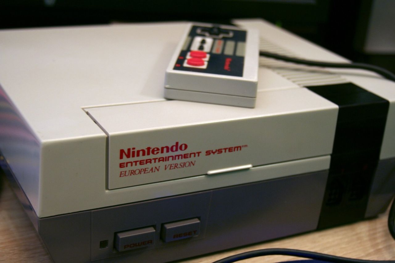 Tut i luren - idag är det 40 år sedan NES släpptes i Sverige