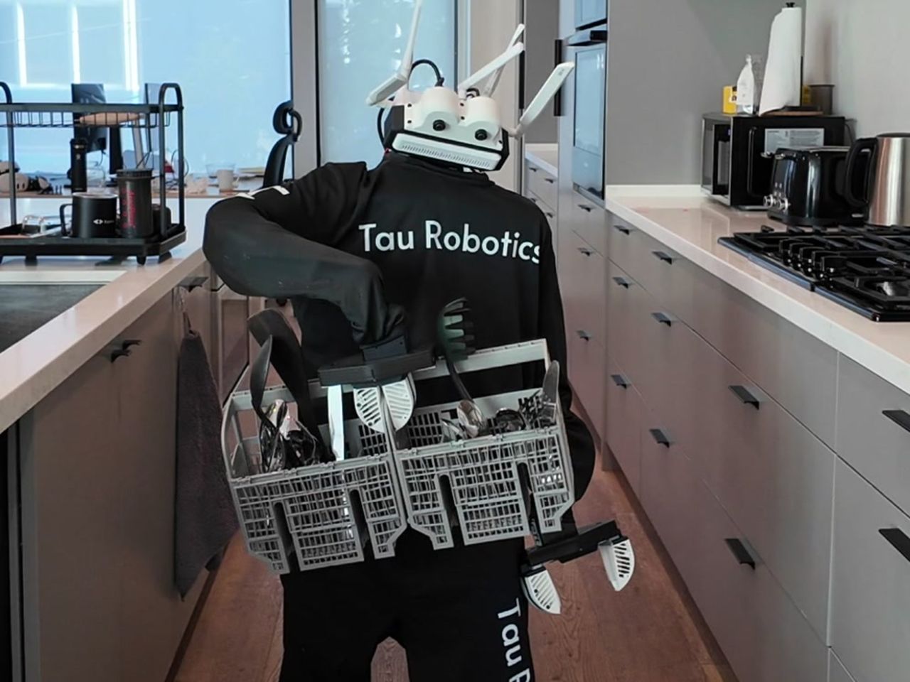 Fjärrstyrda robotar börjar städa bostäder i San Francisco