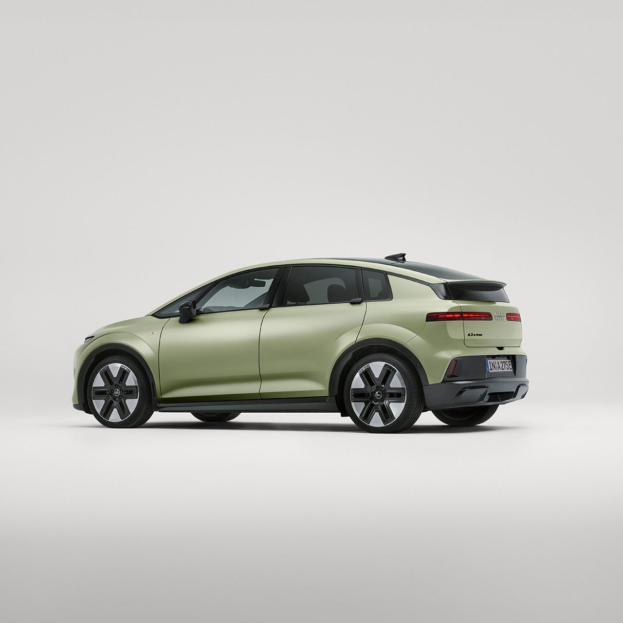 Första glimten av eldrivna Audi A2