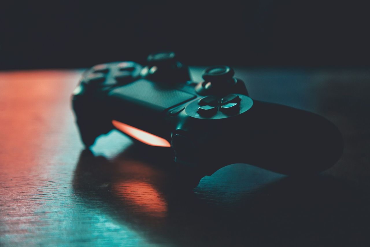 Apple uppges utveckla spelkontroller för iPhone