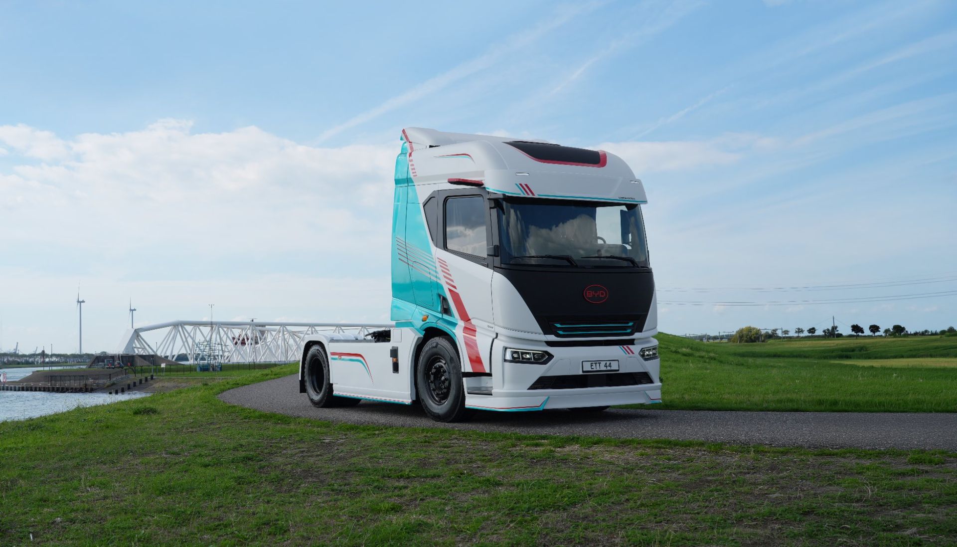BYD presenterar eldriven flaggskepps-lastbil