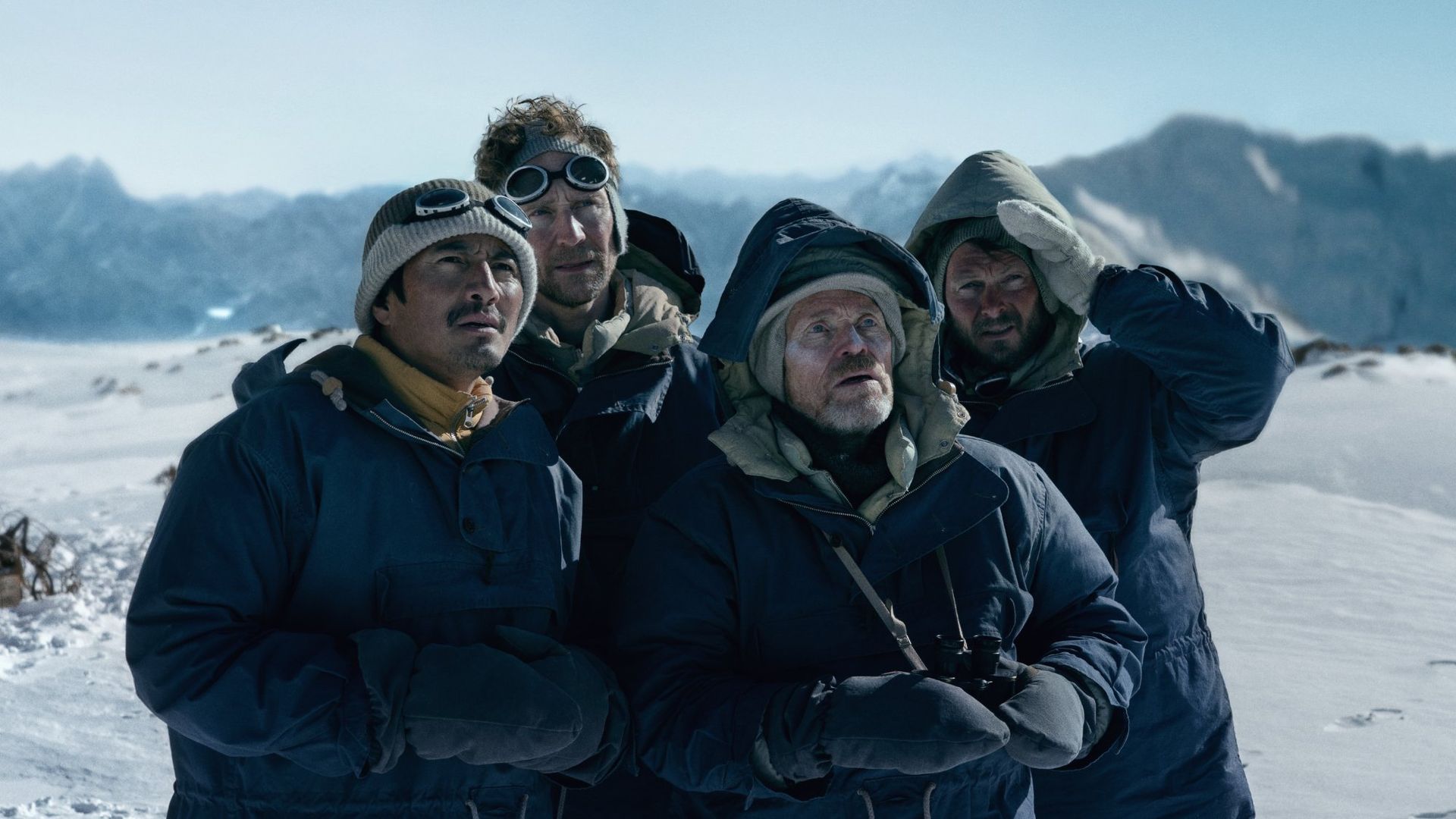 Tom Hiddleston ger sig på Mount Everest