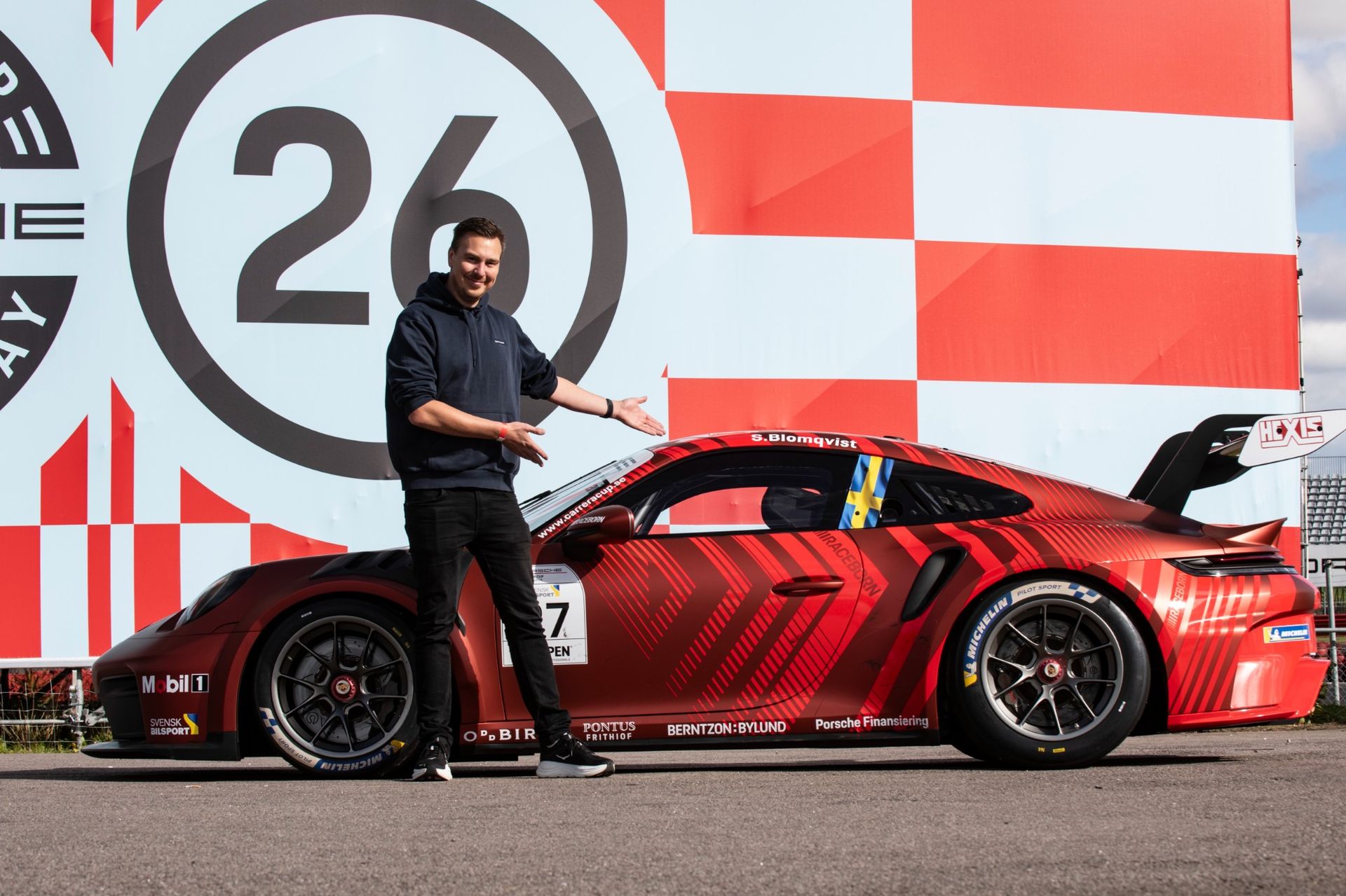Vi har spanat in nya Porsche 911 Cup på Mantorp