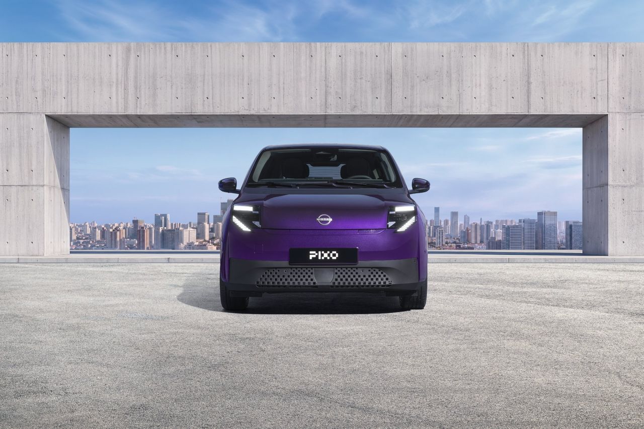Nissan rullar ut lilla elbilen Pixo