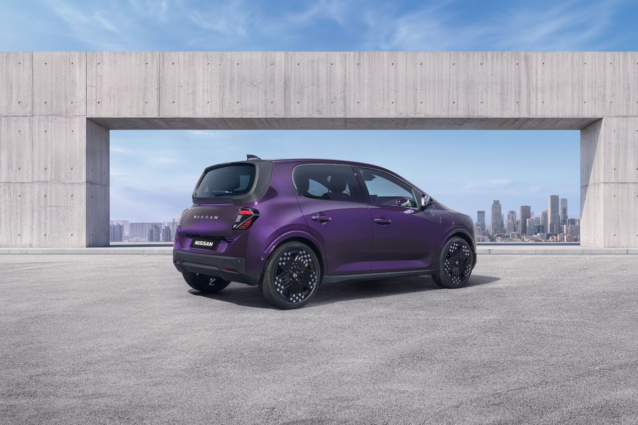 Nissan rullar ut lilla elbilen Pixo