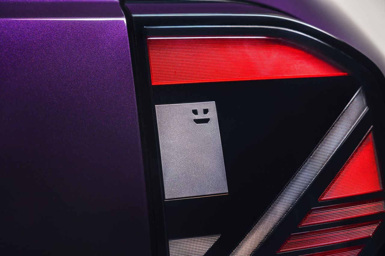 Nissan rullar ut lilla elbilen Pixo