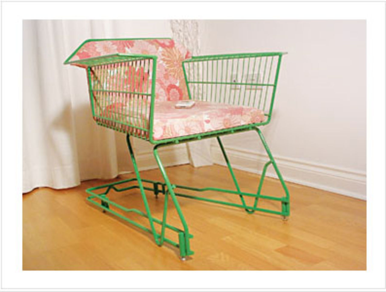 Nu vet jag var alla stulna varuvagnar är...