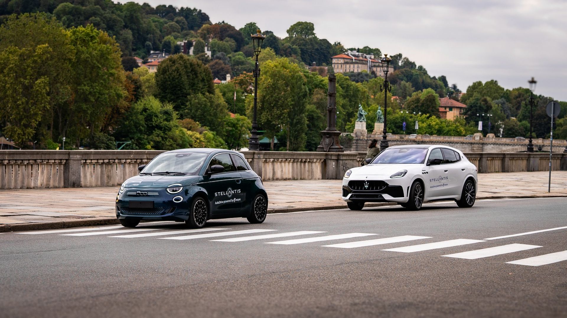 Fiat och Maserati visar självkörande prototyper