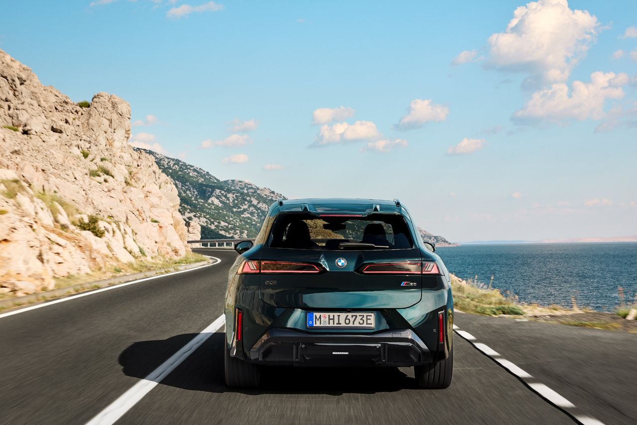 BMW iX3 med mer knuff