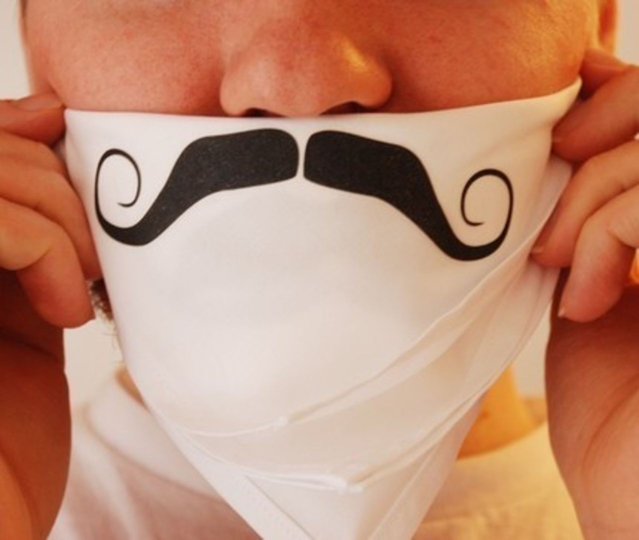 Mustasch är aldrig fel