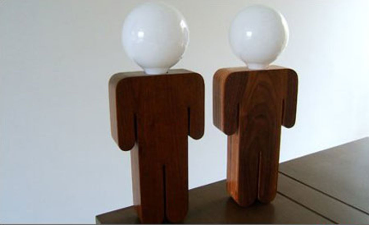 Ha en man på byrån