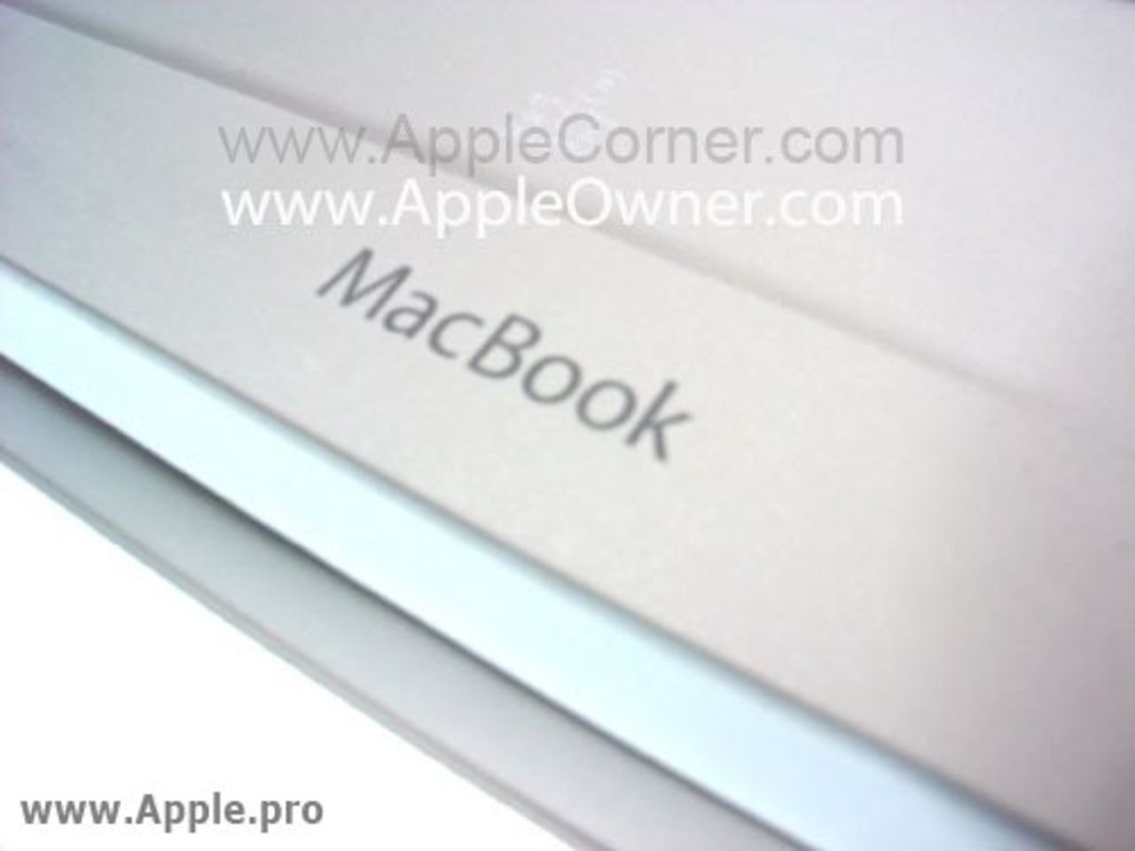 Nya spionbilder på MacBook?